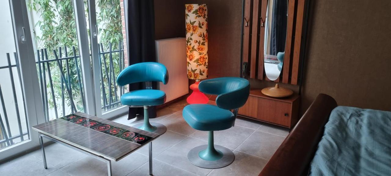 Logies La Chevre Folle - Lodging & Cooking In Style With Shared Kitchen ออสเทนด์ ภายนอก รูปภาพ